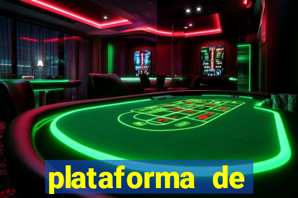 plataforma de tr锚s reais