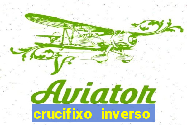 crucifixo inverso com halteres